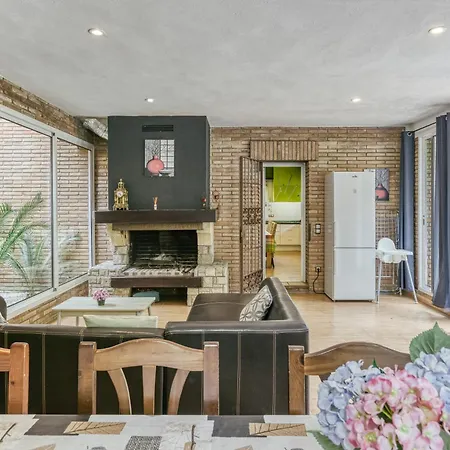 Casa Nadia 木屋 Romanyá de la Selva